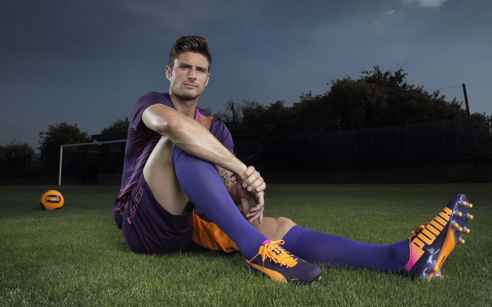 开云体育官方网站-当北欧风暴席卷圣西罗，哈兰德惊艳之夜与波兰的绝杀传奇